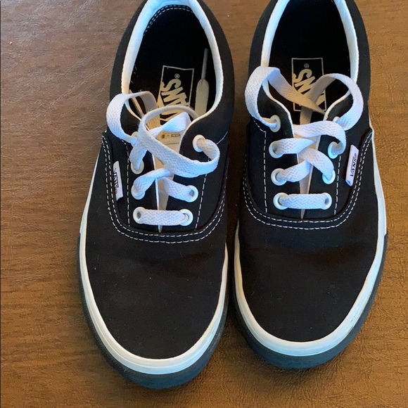vans boys size 2